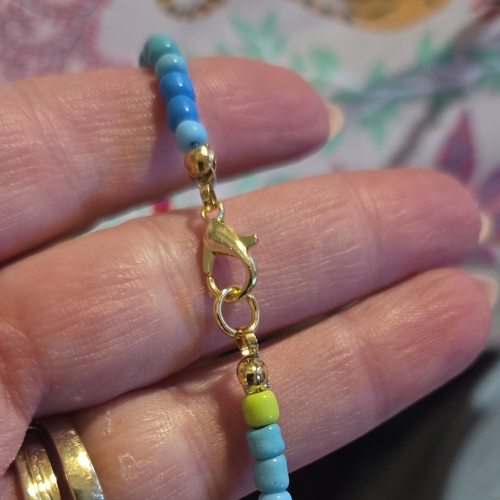 Blue and Gold Modern Bracelet with Delicate Design